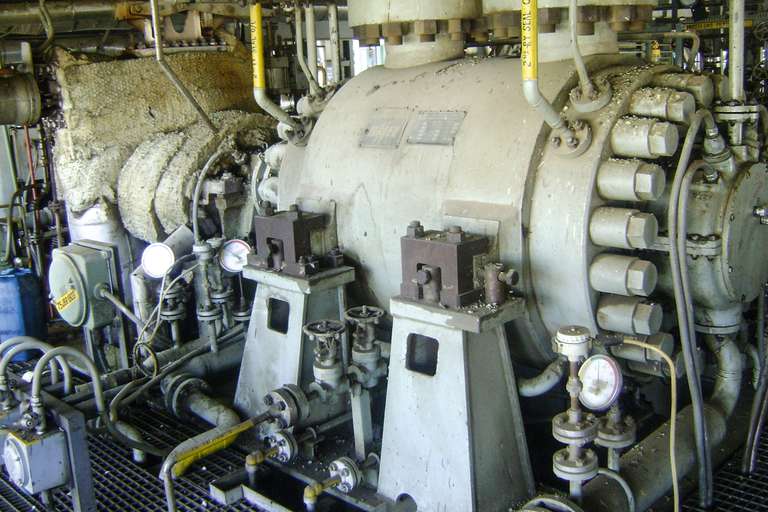 Sicher abgedichtete Hydrocrackanlage mit Hochdruck-DGS